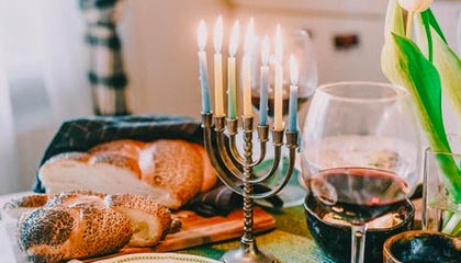 九游体育官网_ 德甲传统与创新融合，精彩瞬间频繁出现，九游游戏中心官方